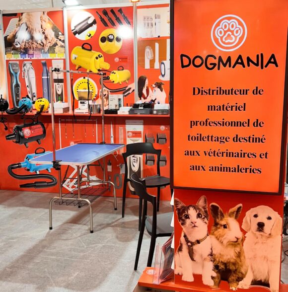 DOGMANIA
